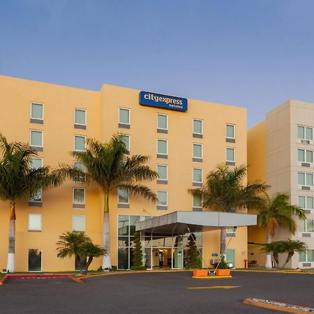 City Express By Marriott Celaya Parque Esterno foto