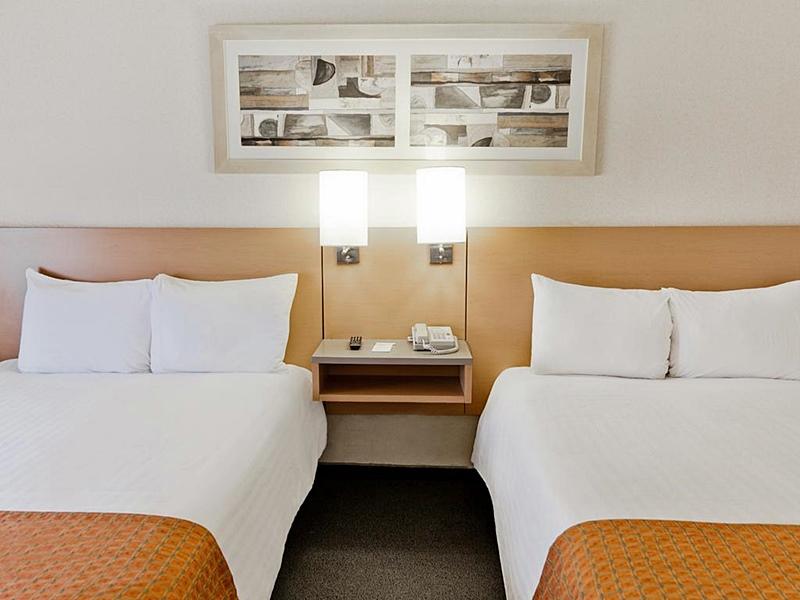 City Express By Marriott Celaya Parque Esterno foto