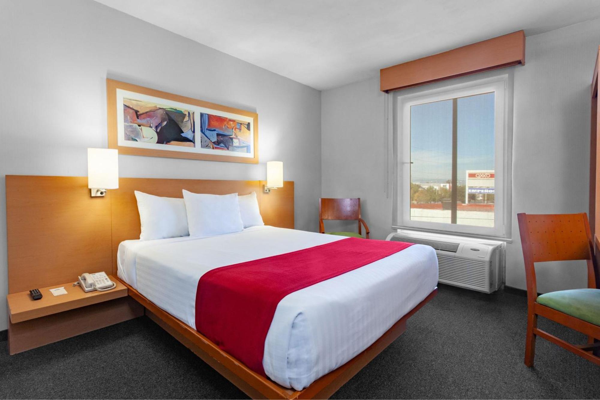 City Express By Marriott Celaya Parque Esterno foto