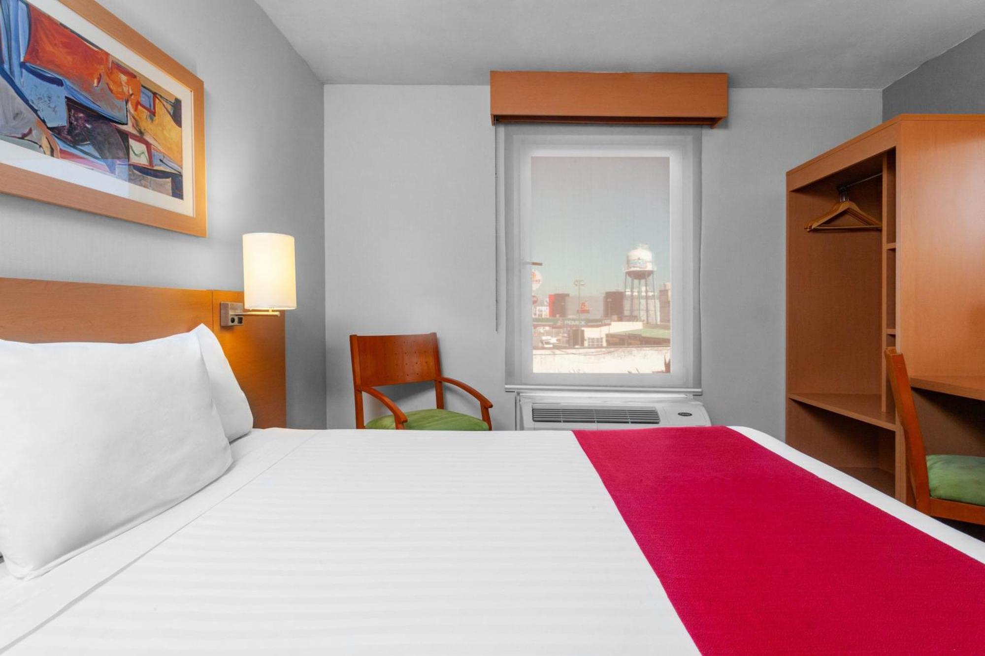 City Express By Marriott Celaya Parque Esterno foto