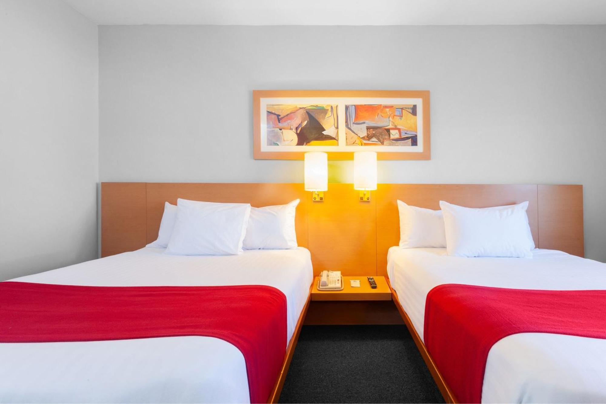 City Express By Marriott Celaya Parque Esterno foto